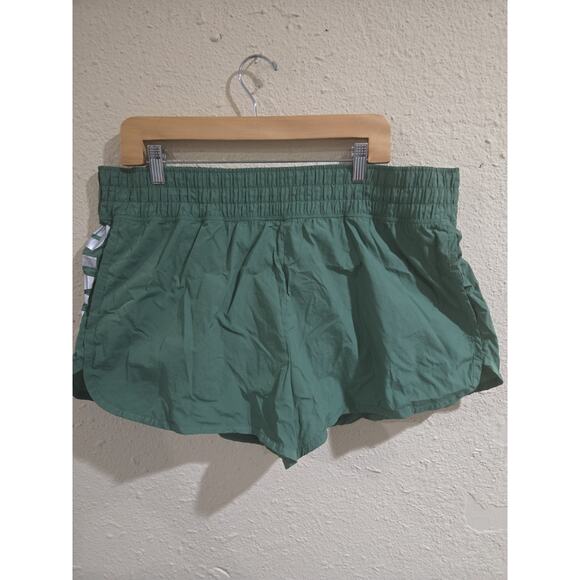 Pink Victoria Secret Swim Shorts, Green, Size XXL 2XL - Picture 1 of 6
